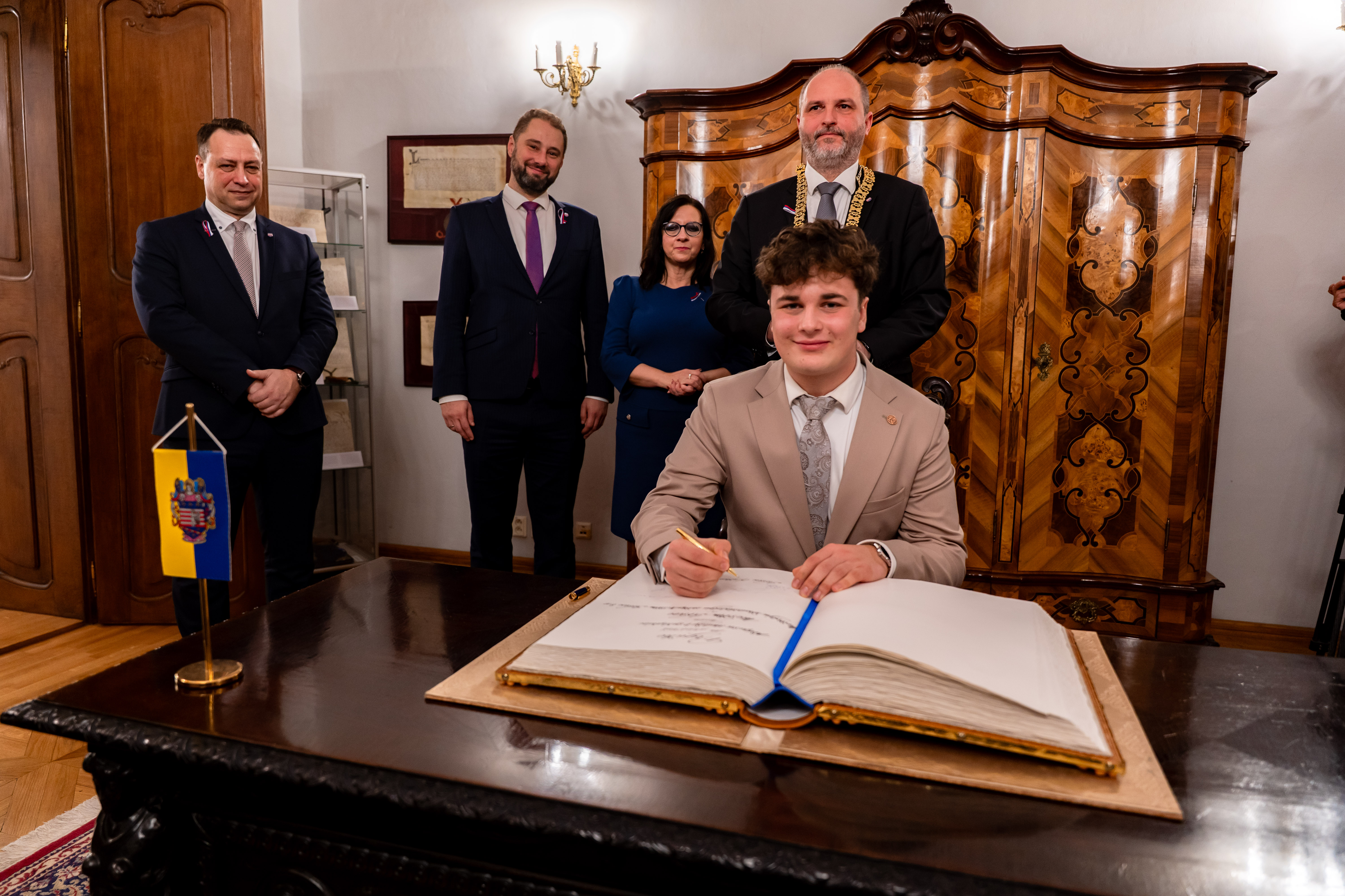 Podpis dohody o spolupraci so studentskym parlamentom-48